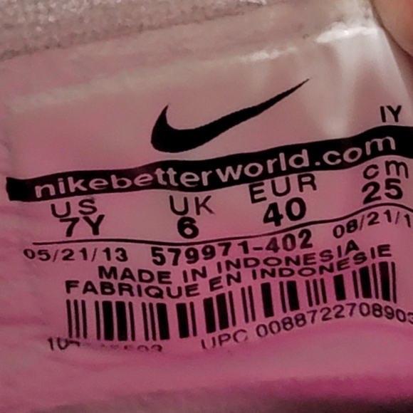 Nike Running Shoes Aqua, Pink Girls Youth Size 7Y - Picture 13 of 13